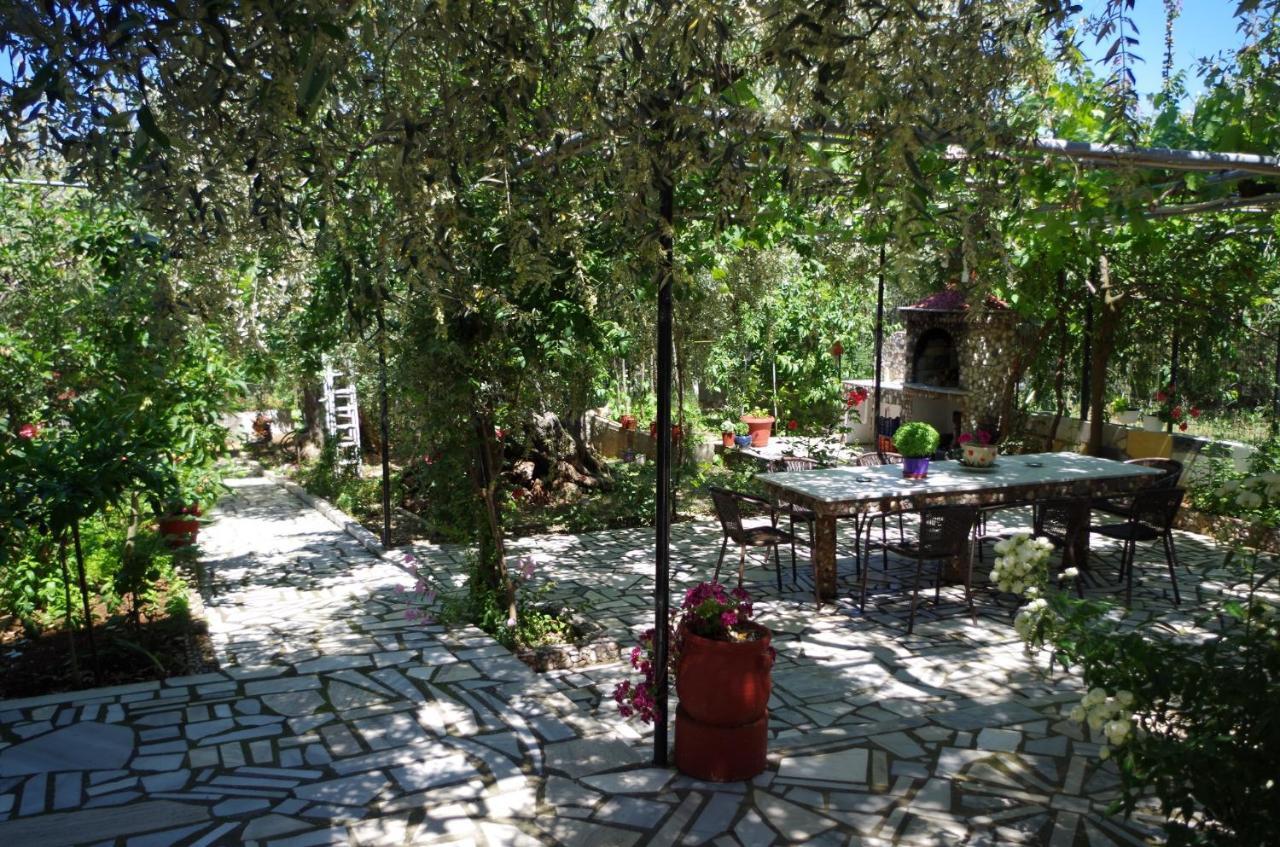 Garden Guesthouse Skála Kallirákhis Exterior foto