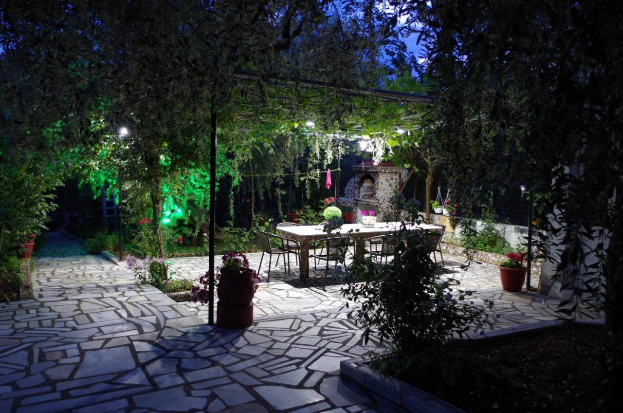 Garden Guesthouse Skála Kallirákhis Exterior foto